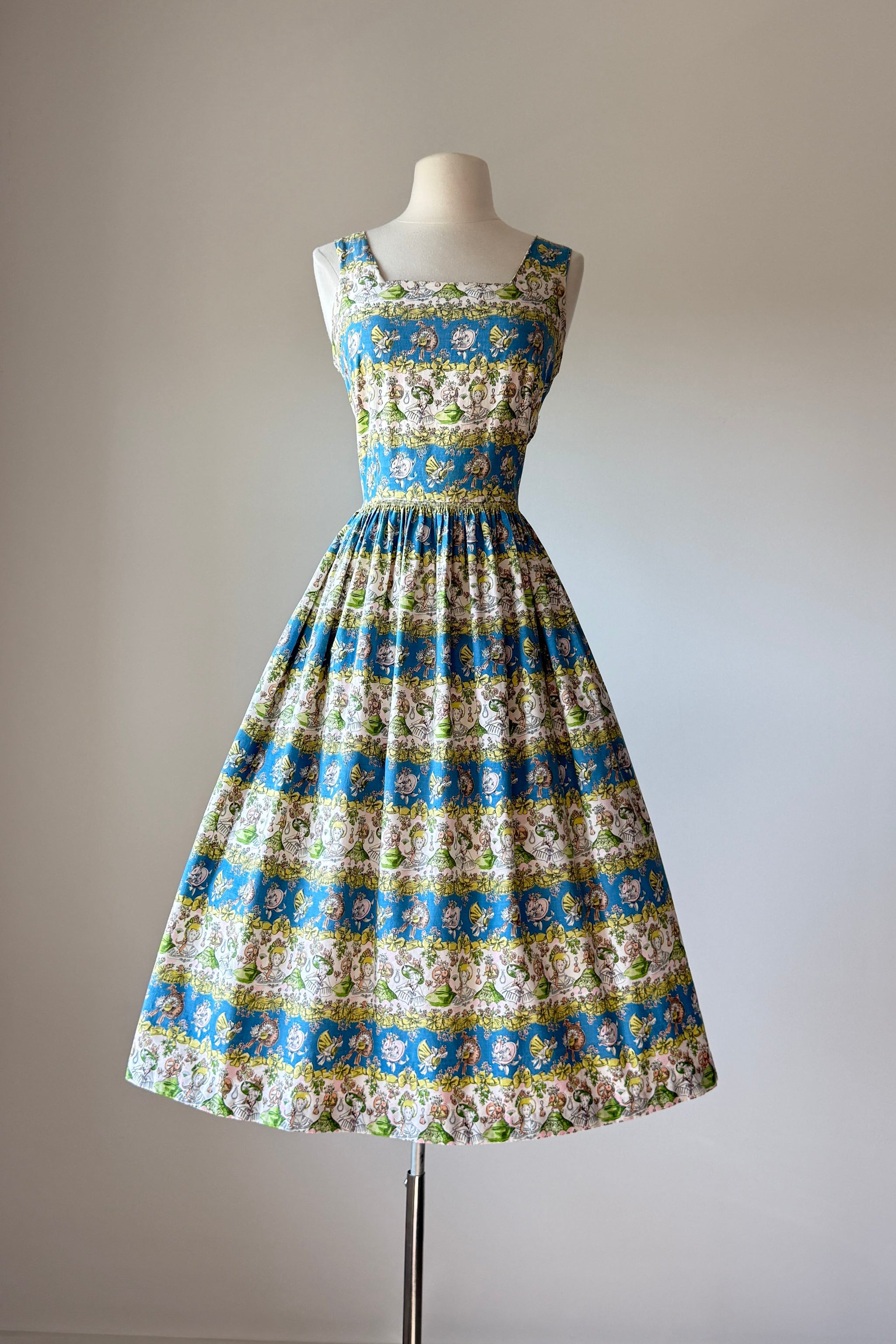 fitted lace wedding dress Elizabeth Dress in Gingham main image 0