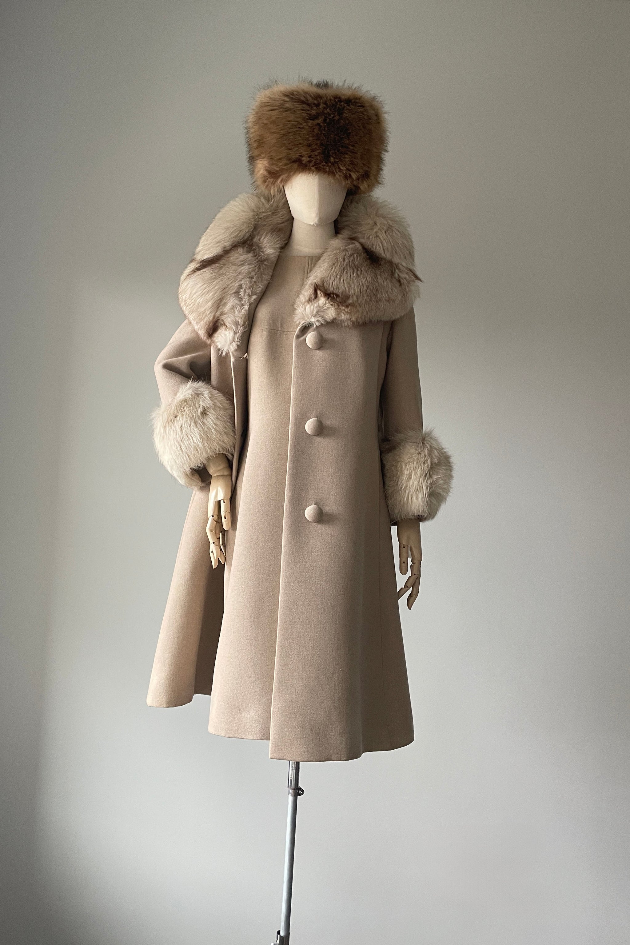 Vintage coats for sale hotsell