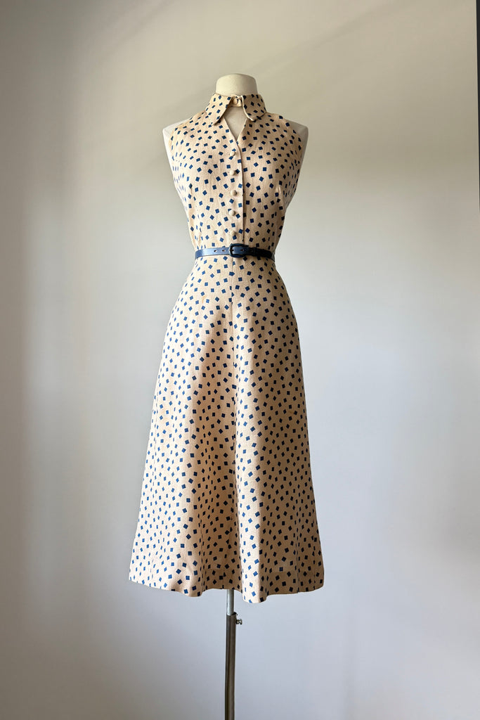 where to sell vintage dresses How Clothing Online in 8 Easy Steps TOP 10 BEST Sell Vintage