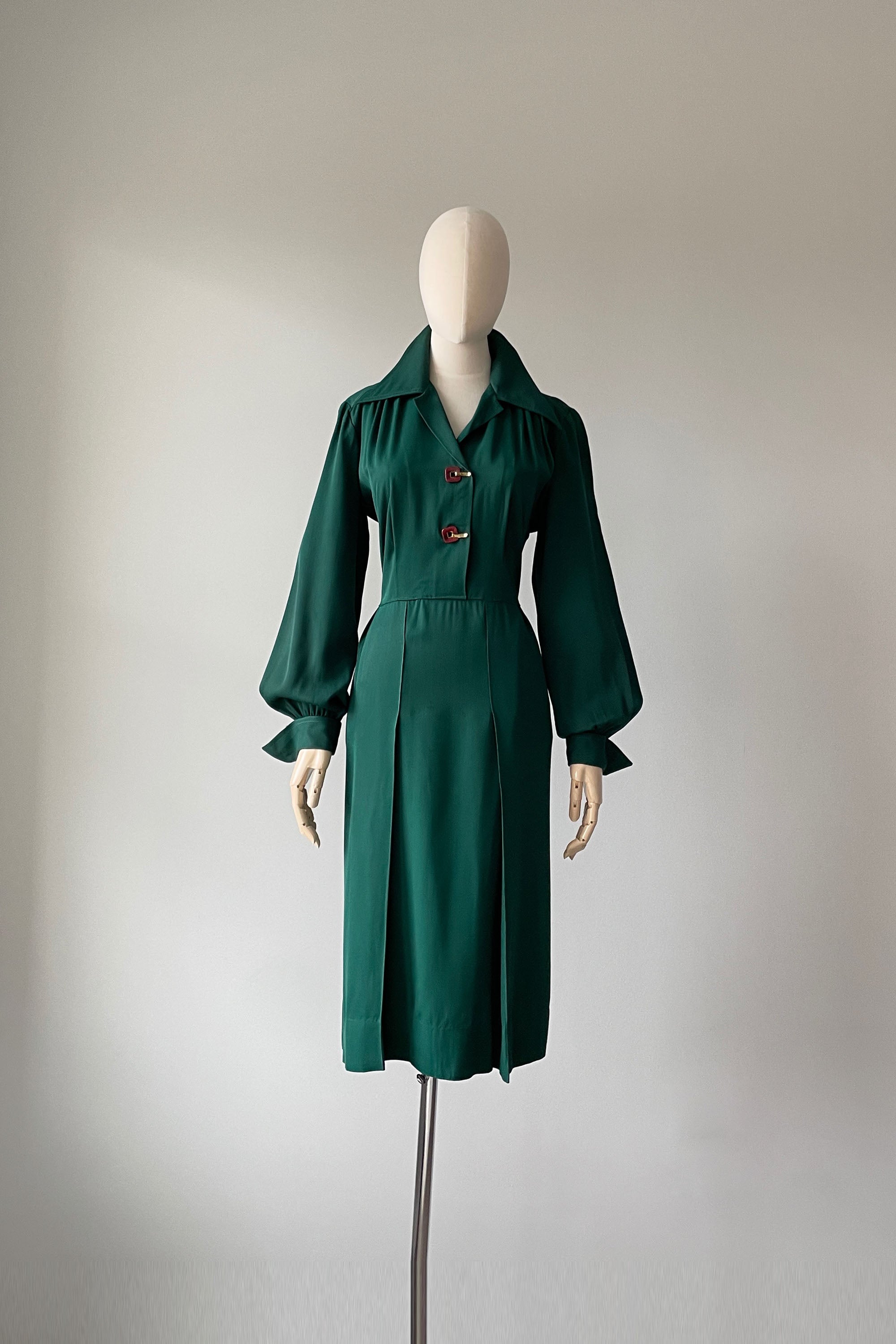 1940s Green Gabardine Dress by Leslie Fay | L/XL Mill Street Vintage 1940s Green Gabardine Dress by Leslie Fay | L/XL Mill Street Vintage